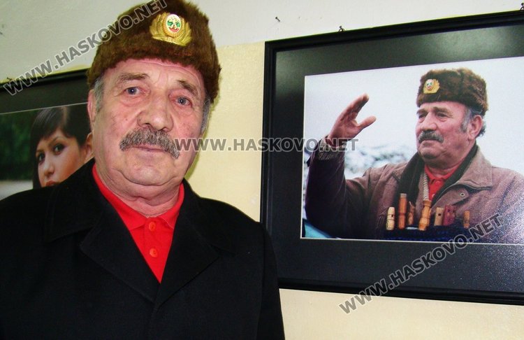 Билколечителят, пчелар,  музикант и певец Петър Шарков навърши 80 години