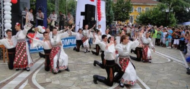 Ивана ще пее на международната среща на момчилградчани