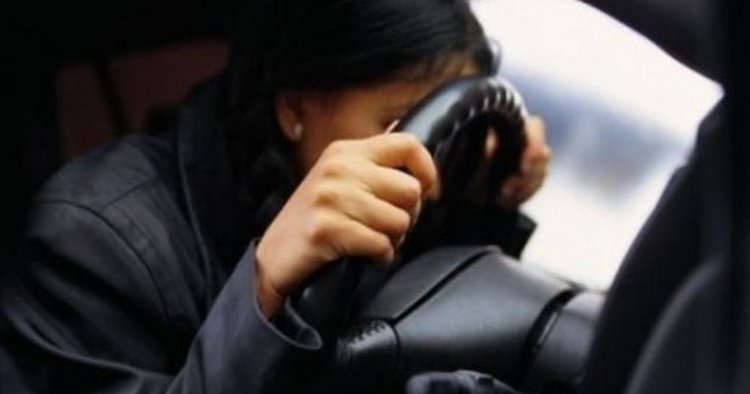 Зверски пияна дама с "Хонда” връхлетя „Ауди”