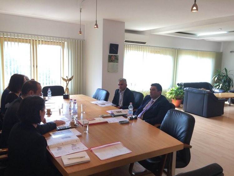 Областният управител обсъди електроенергийната сигурност в региона с ръководството на EVN