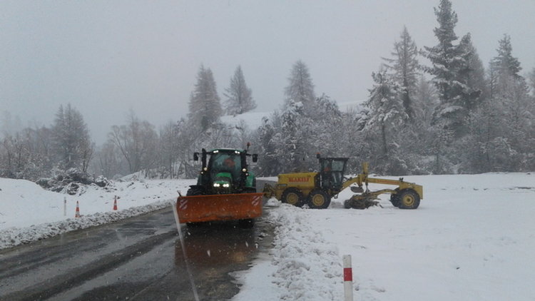 Снежна буря блокира Нова Зеландия 