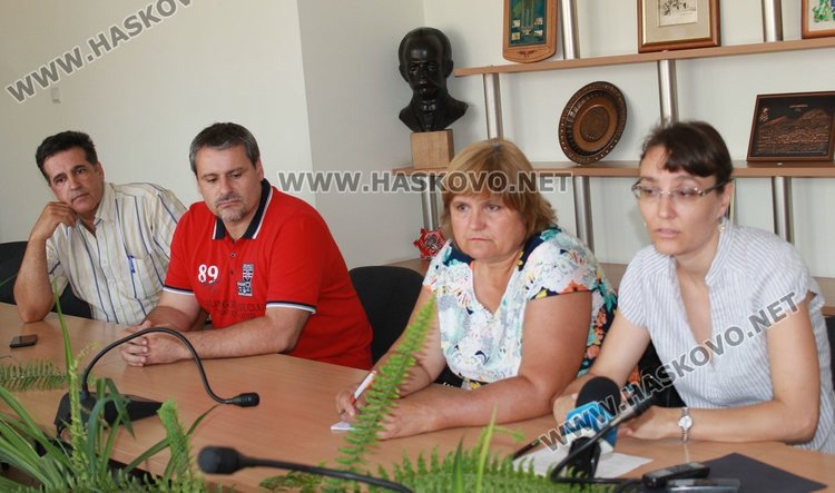 Предлагат мерки за справяне със запрашения въздух над Димитровград