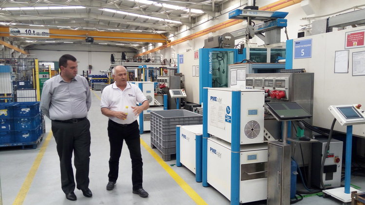 Амбицията на „Теклас”: Минималната работна заплата в завода да стане 1 000 евро