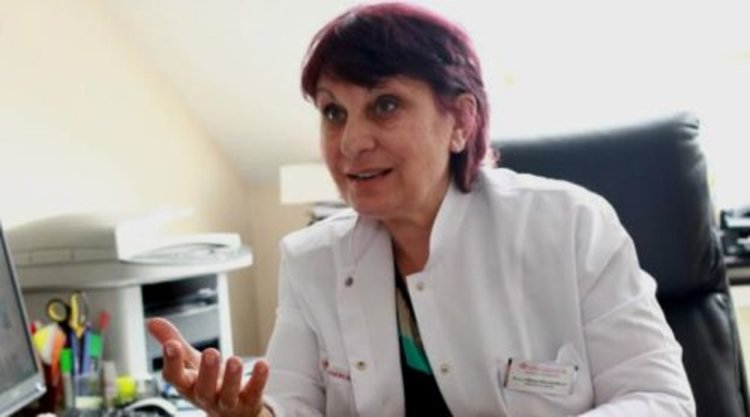 Вихра Миланова: Родителите да пазят децата си от ”Син кит”