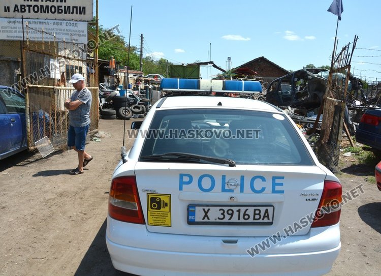 Полицията проверява сигнал за крадените радиатори от хасковските училища