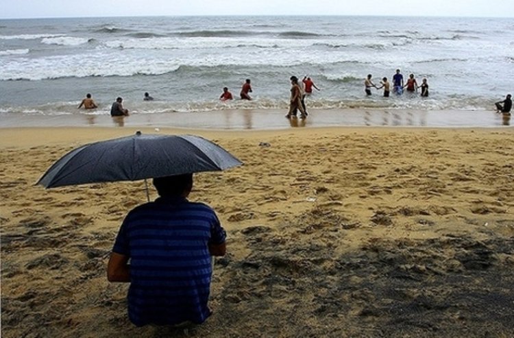 Облаците редуват слънцето в събота