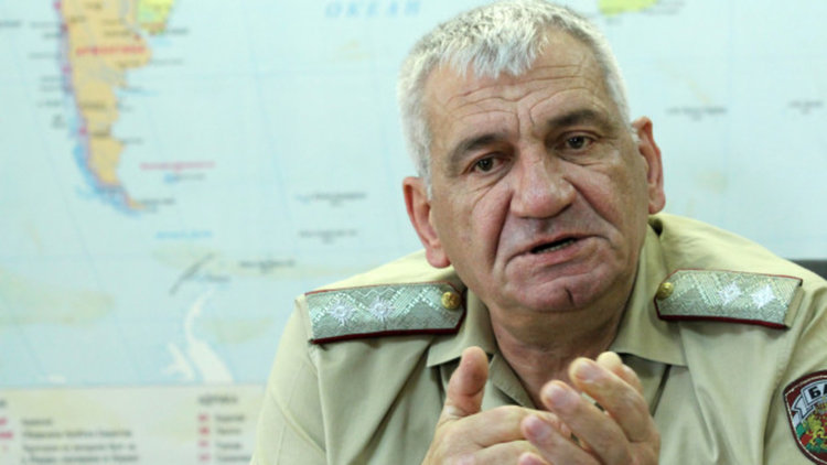 Ген. Боцев отрече външна намеса при избора на изтребител