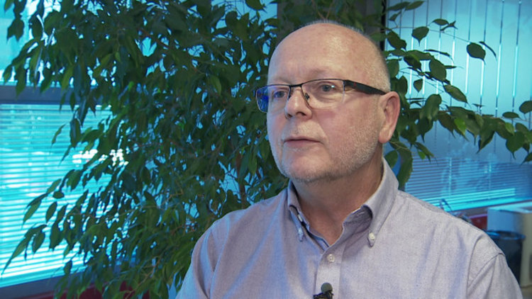 Момче, загубило крака си, създава програма за 3-D протези