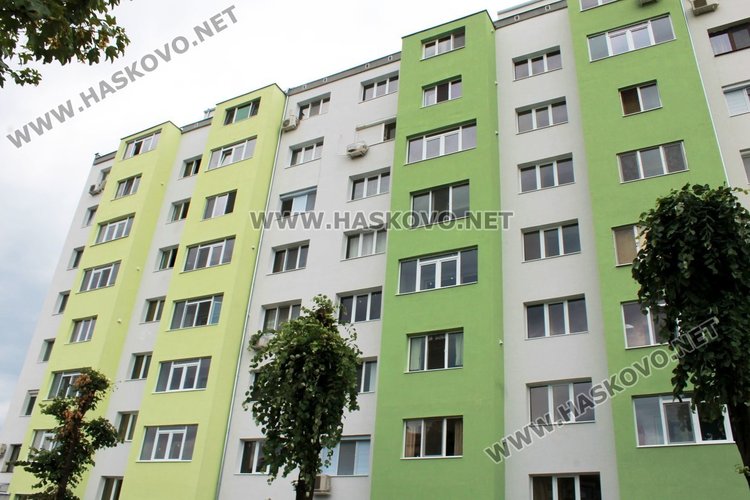 24 са завършените санирани блокове в Димитровград към момента