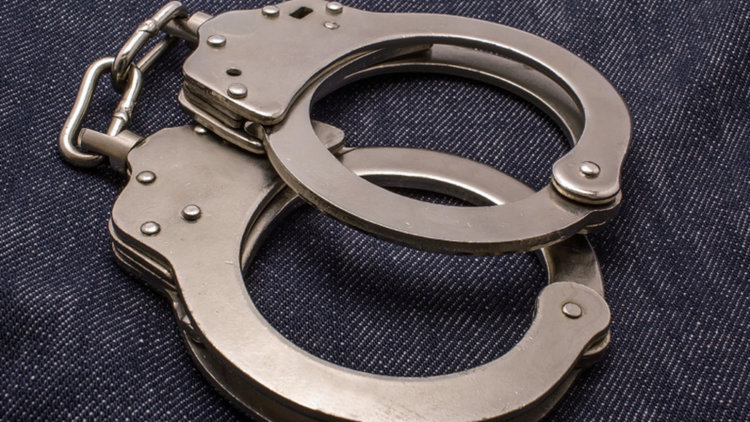 Арестуваха брата на иранския президент