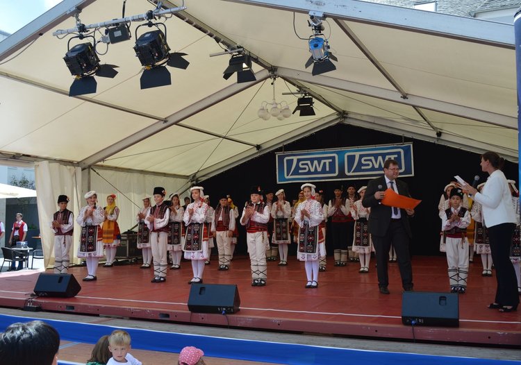 "Звездица" изнесе 10 концерта в Германия