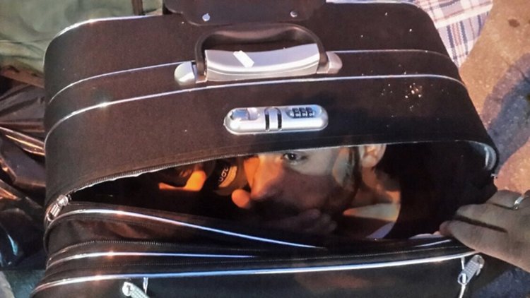 Полицаите провериха изоставен куфар на летище София