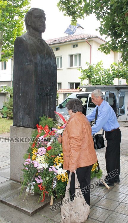 Почетоха рождението на Апостола на свободата в Димитровград