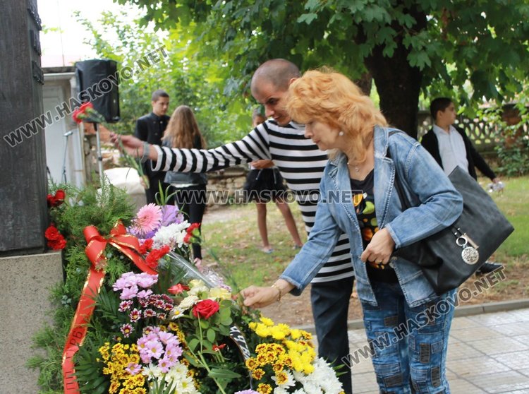 Почетоха рождението на Апостола на свободата в Димитровград