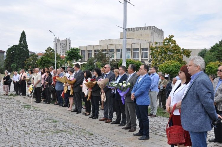 Кърджали почете 180 години от рождението на Васил Левски