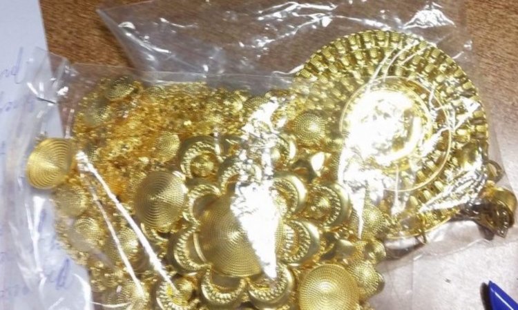 Задържаха златни и сребърни накити на МП "Лесово"