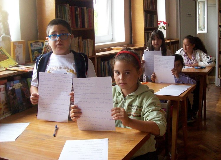 Деца от Меричлери преписваха мисли и цитати на Васил Левски