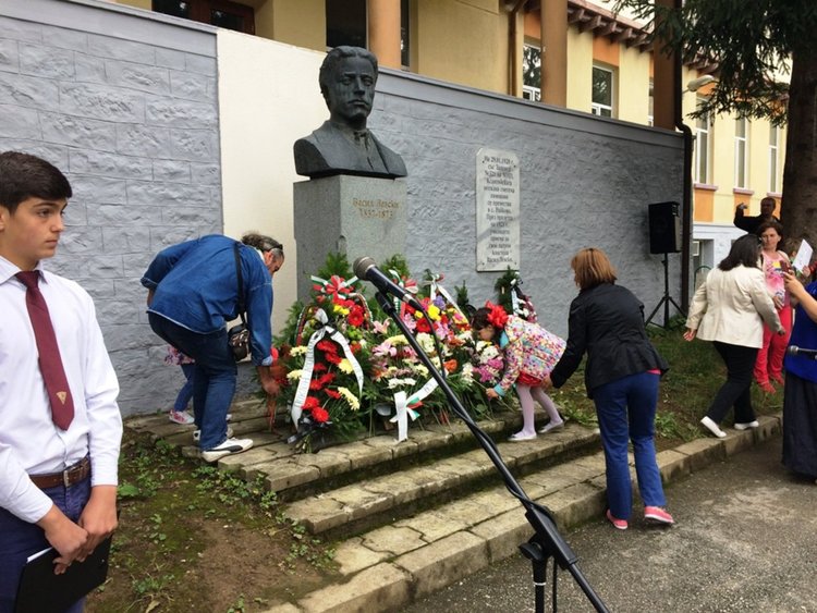 Смолян се преклони пред саможертвата за свободата на България и безсмъртието на Васил Левски