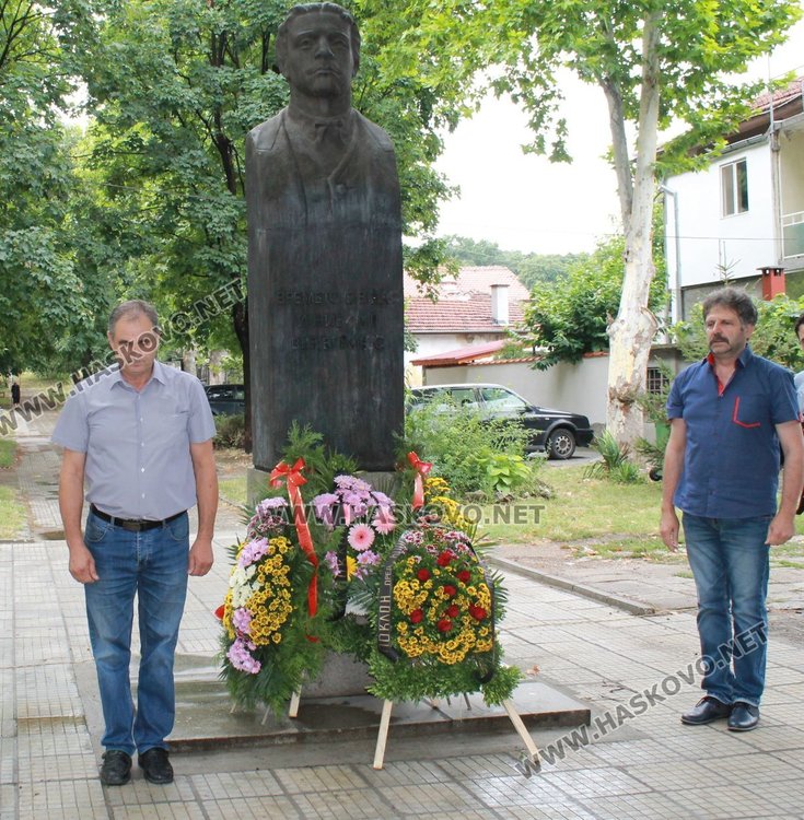 Почетоха рождението на Апостола на свободата в Димитровград