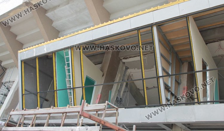 Кафенето, което ще се намира във фоайето на залата