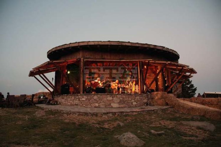 Отново на 2 191 метра надморска височина ще звучи еко джаз