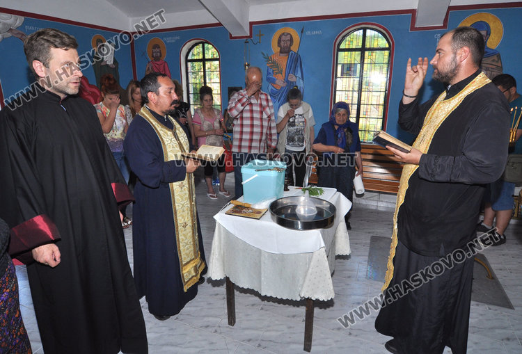 Погребаха за петстотен път Свети Илия край Сираково