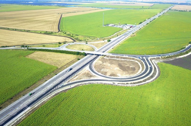 Пътен възел „Плодовитово" вече свързва  магистралите „Тракия“ и „Марица“