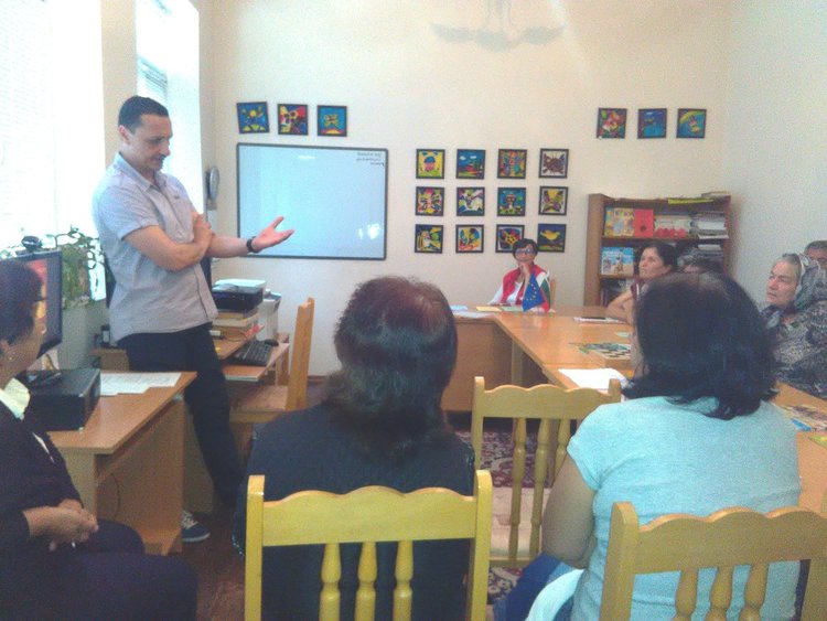 Д-р Мухтаров даде съвети на социално слаби от Стремци как да се хранят при различни заболявания