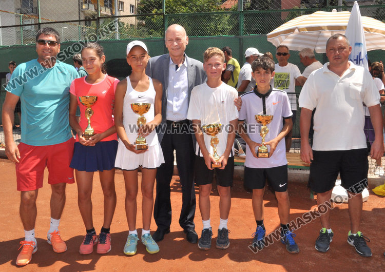 Втори Гришо в Хасково: Адрияно триумфира на Държавното по тенис