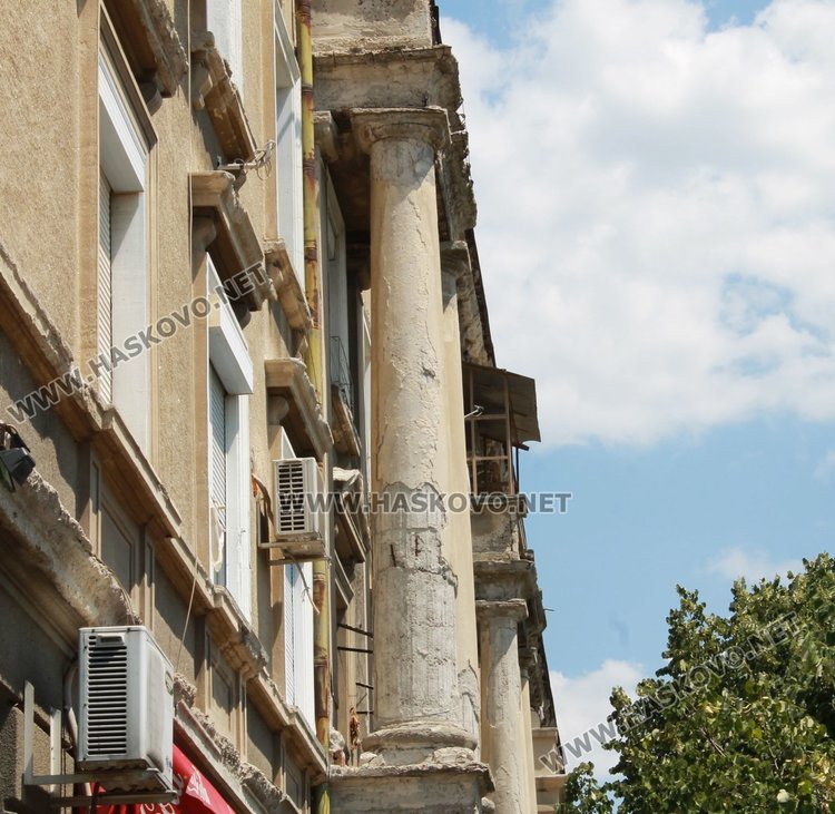 Предприемат действия по ремонта на фасадата на блок №7 на бул."Благоев"