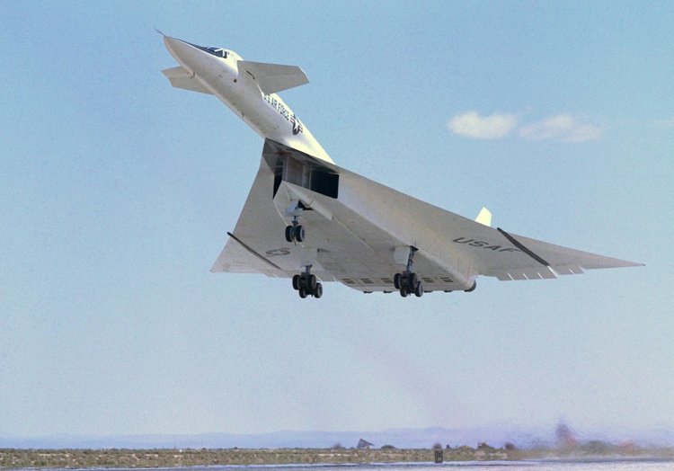 НАСА показа филми с експериментални самолети отпреди десетилетия (видео)