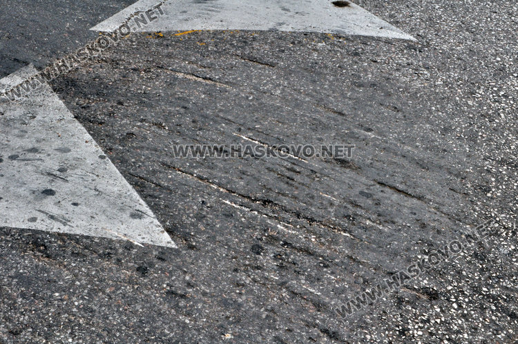 Шофьори: Легналите полицаи в Хасково ниски и излишни или високи и опасни