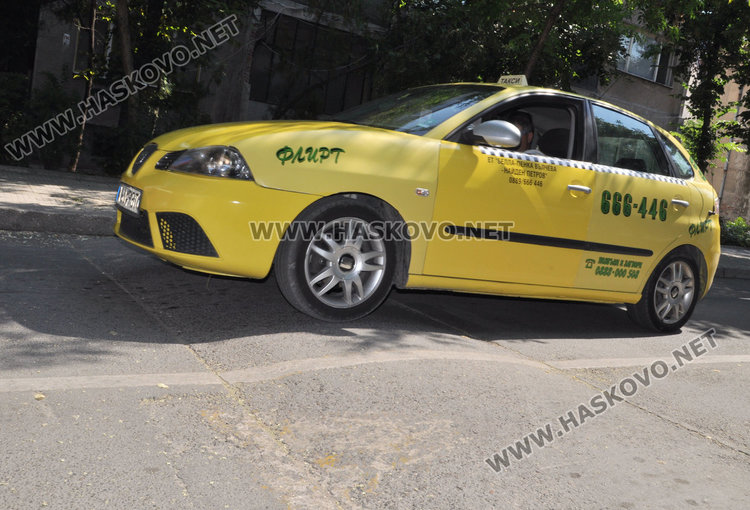 Шофьори: Легналите полицаи в Хасково ниски и излишни или високи и опасни