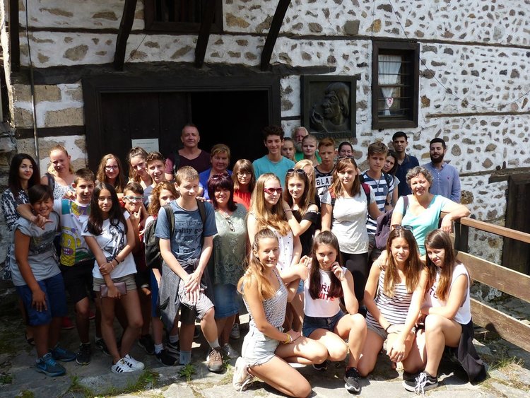 Зам-кметът Захариев поздрави унгарските младежи от побратимения на Смолян Кишпещ