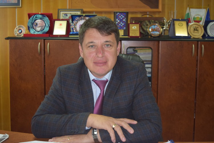 Ресми Мурад