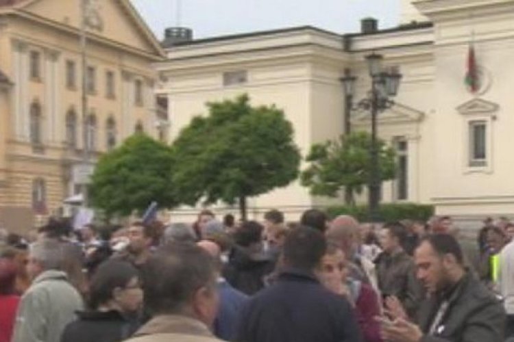 През май пред НС се проведе протест с искане за съдебна реформа пред Народното събрание