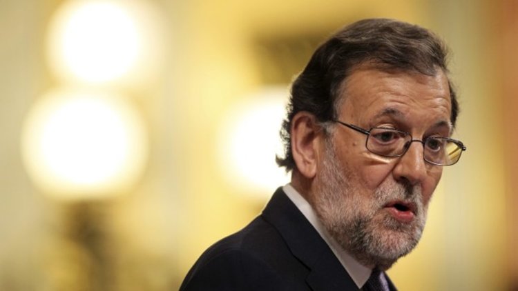 Мариано Рахой ще отговаря на въпроси за действията на свои съпартийци