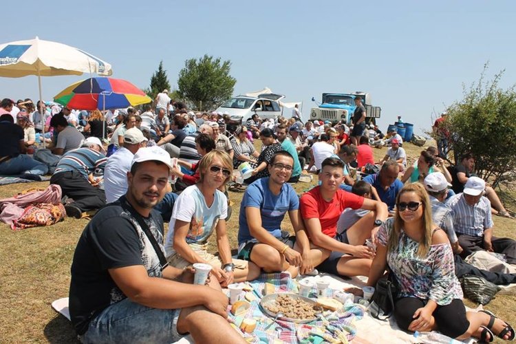 Русалско кани на събор-мевлид в „Яйля”