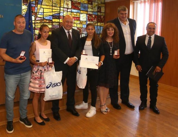 Срещата прои министър Кралев