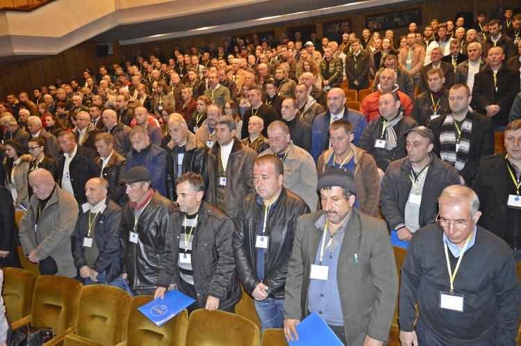 Година от рождението на ДОСТ,приветствие към приятелите