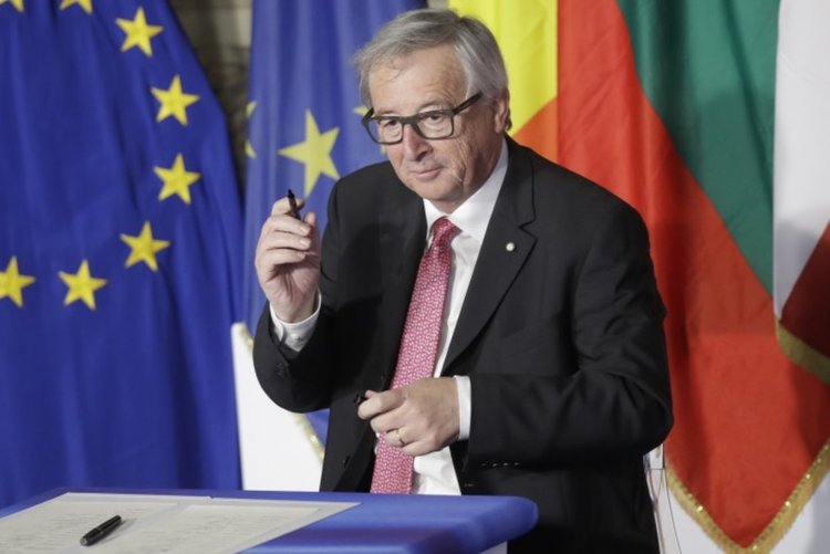 ЕК дава на Варшава срок от един месец, за да отговори на тази процедура