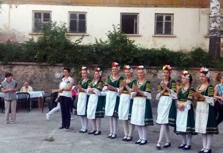 Комитско село с 4 века история почете Илинден