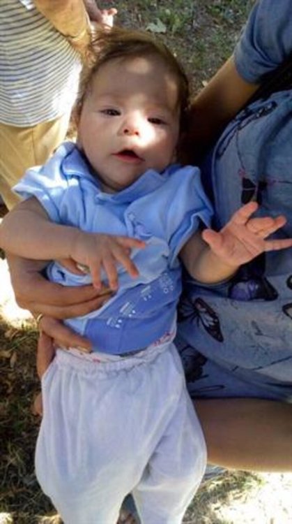 Изоставено бебе мобилизира столичната полиция