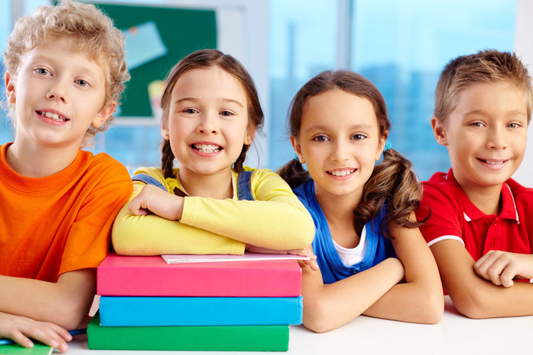 Проектът на МОН предвижда удължаване на учебната година с 1 седмица