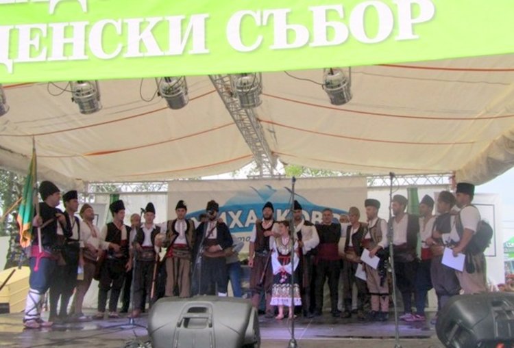 Започва месецът на съборите, Гела събира гайдарите 