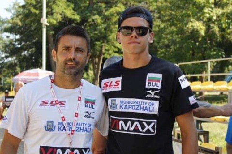 Калчев  и Колев