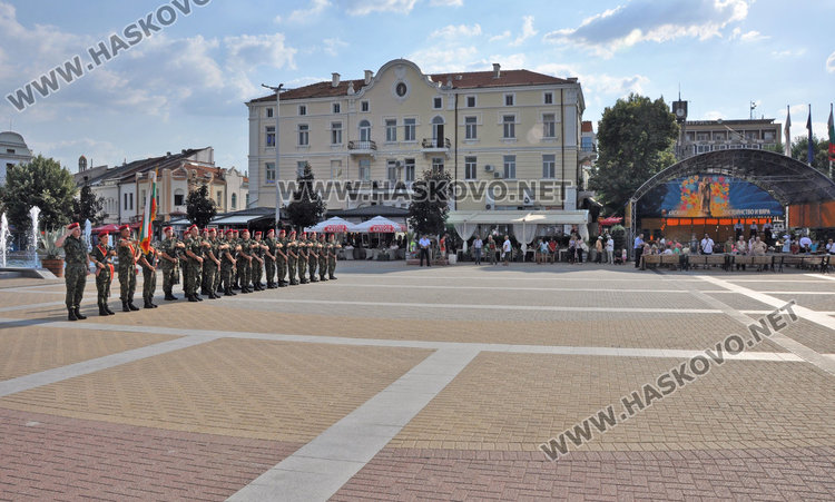 Общественици и граждани почетоха Илинденско-Преображенското въстание