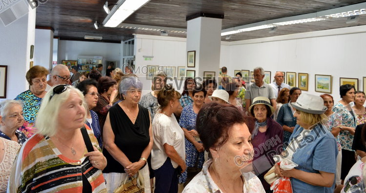 Елена Добрева-творец, планинар и  учител по съдба откри изложба с "душа"