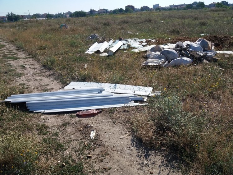 Незаконно сметище превзема Първомай