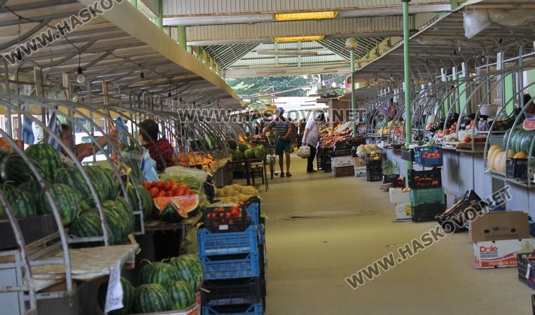 Търговци: Слабо е търсенето на дини на Зеленчуков пазар